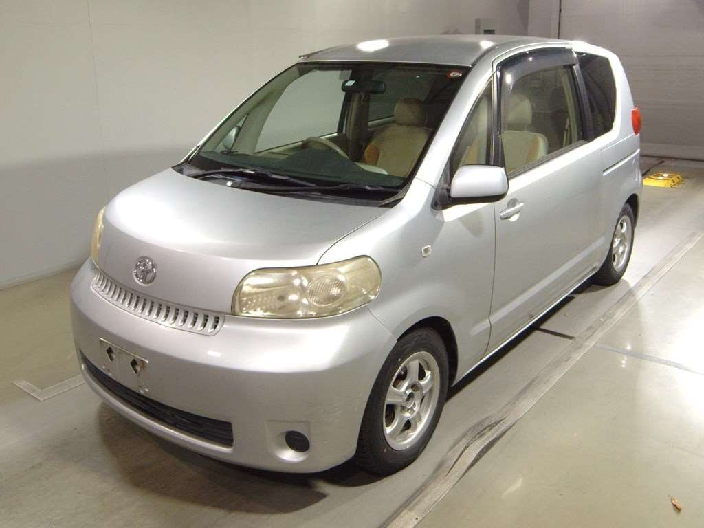 2005 Toyota Porte NNP10[0]