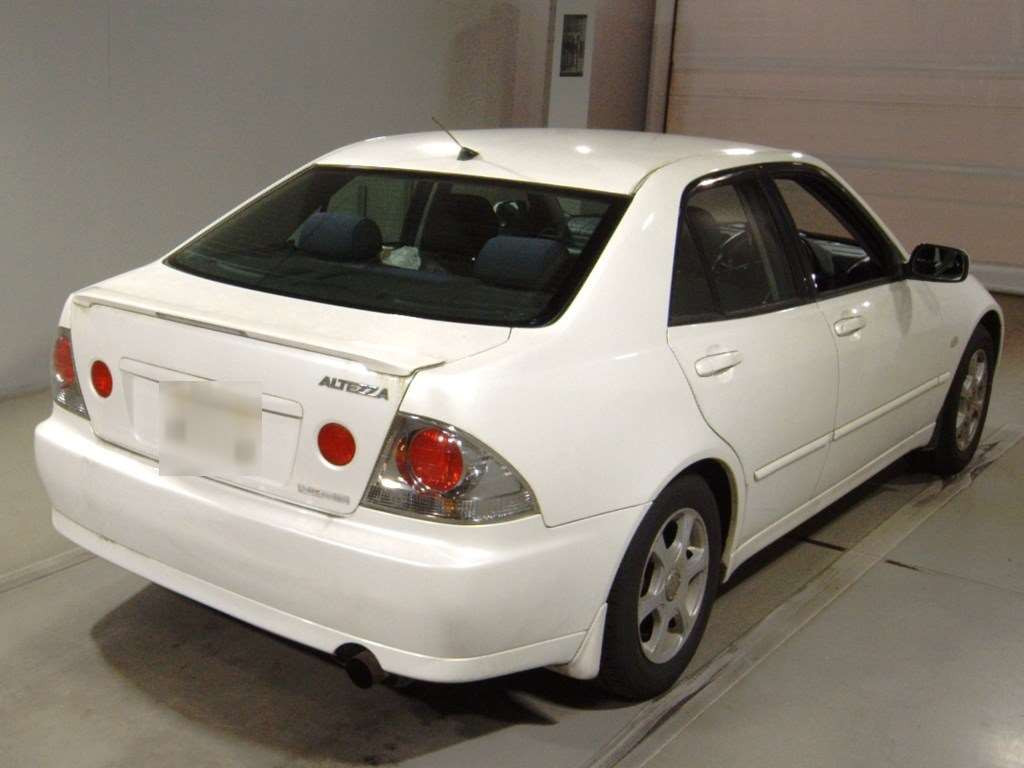 2003 Toyota Altezza GXE10[1]