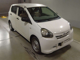 2013 Toyota Pixis Epoch