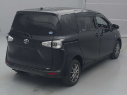 2015 Toyota Sienta