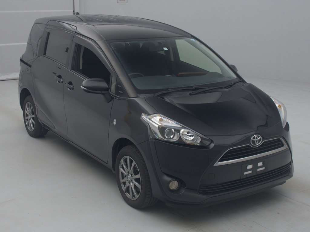 2015 Toyota Sienta NCP175G[2]