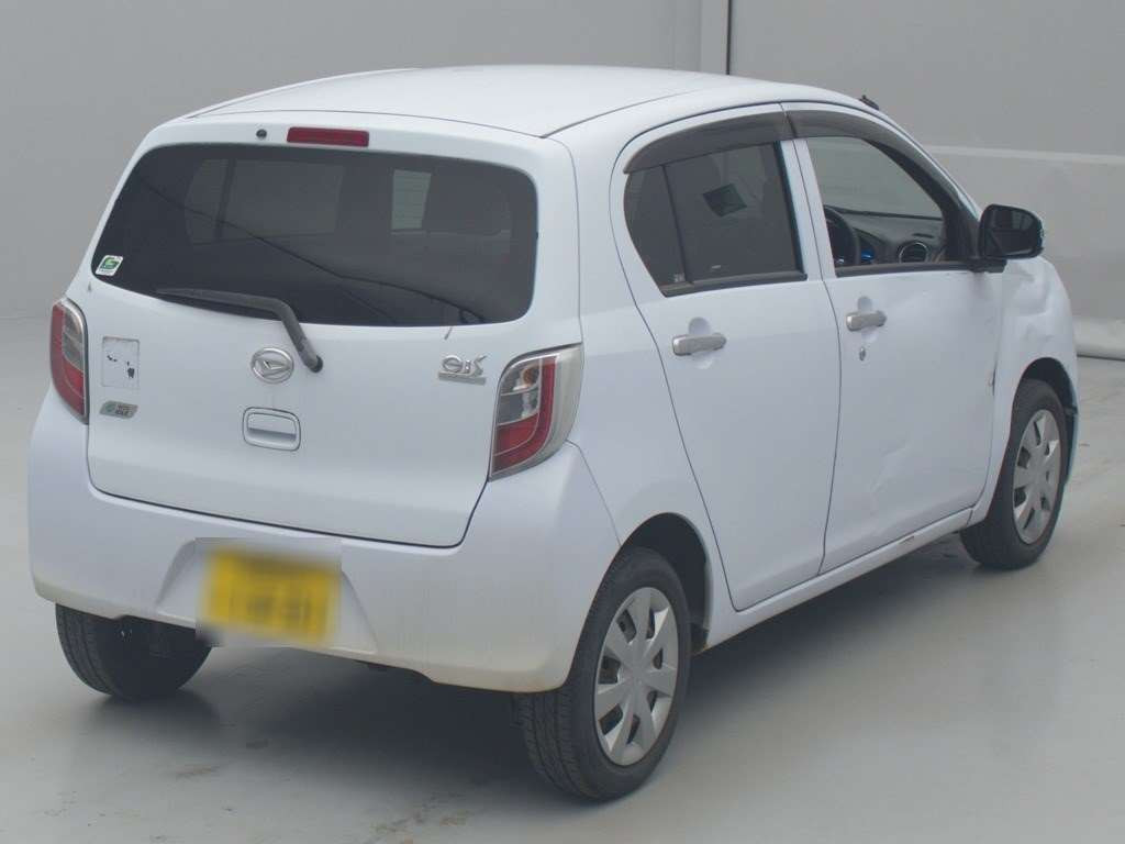 2011 Daihatsu Mira es LA310S[1]