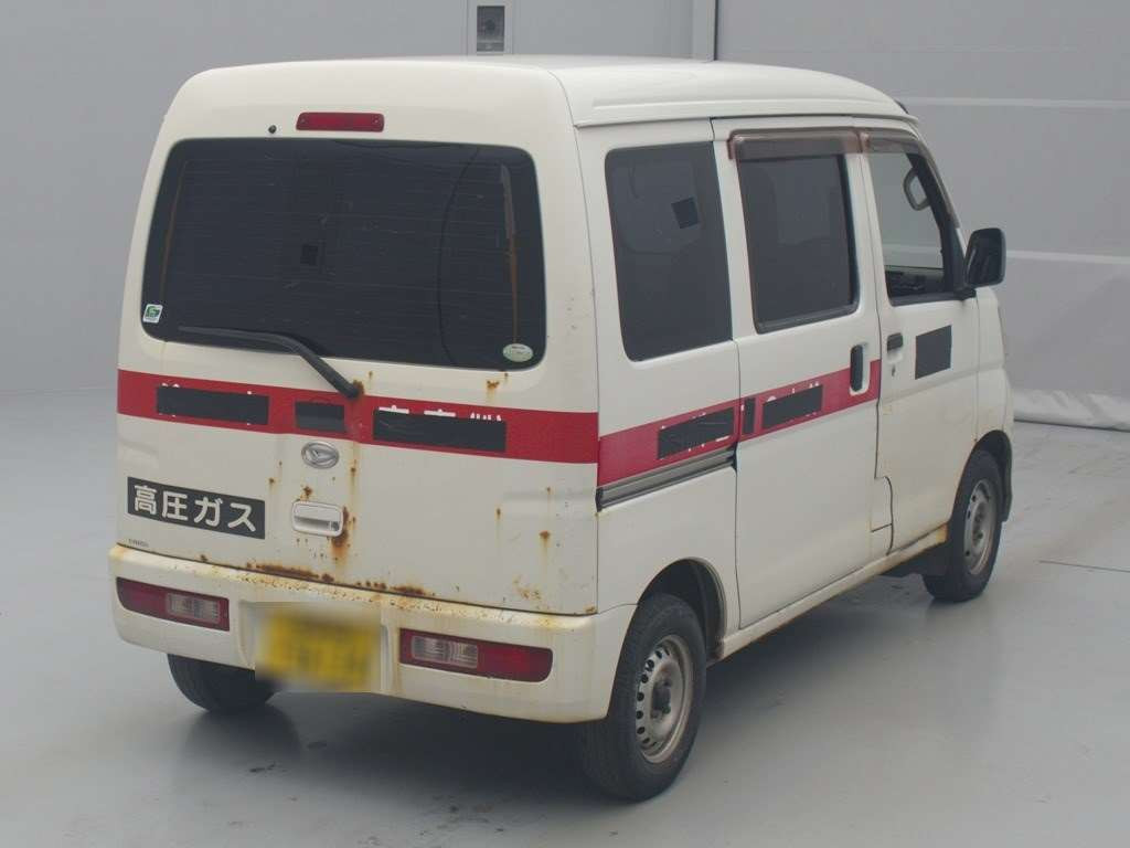 2011 Daihatsu Hijet Cargo S331V[1]