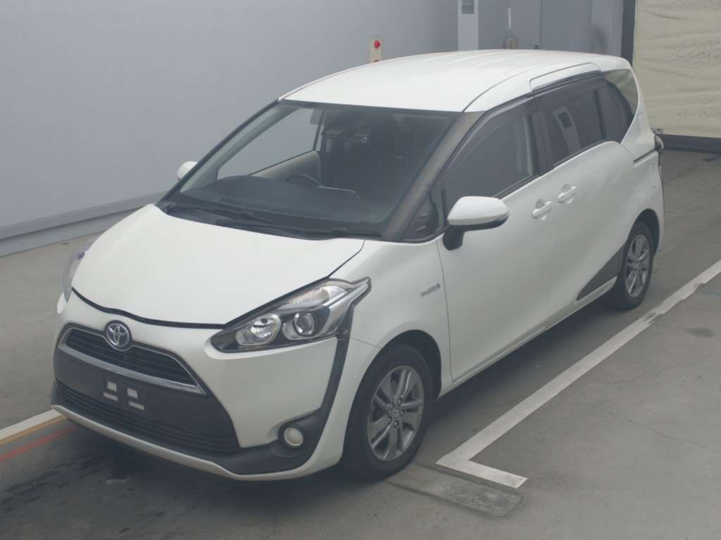 2016 Toyota Sienta NHP170G[0]