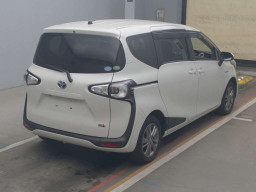 2016 Toyota Sienta