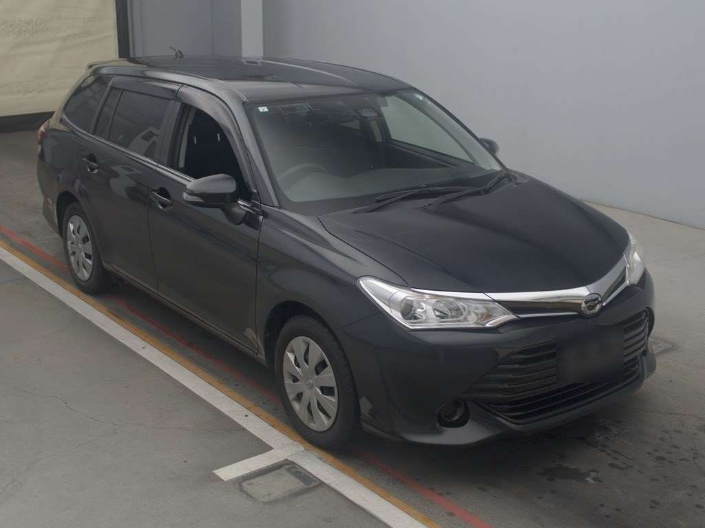 2015 Toyota Corolla Fielder NRE161G[2]