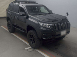 2018 Toyota Land Cruiser Prado