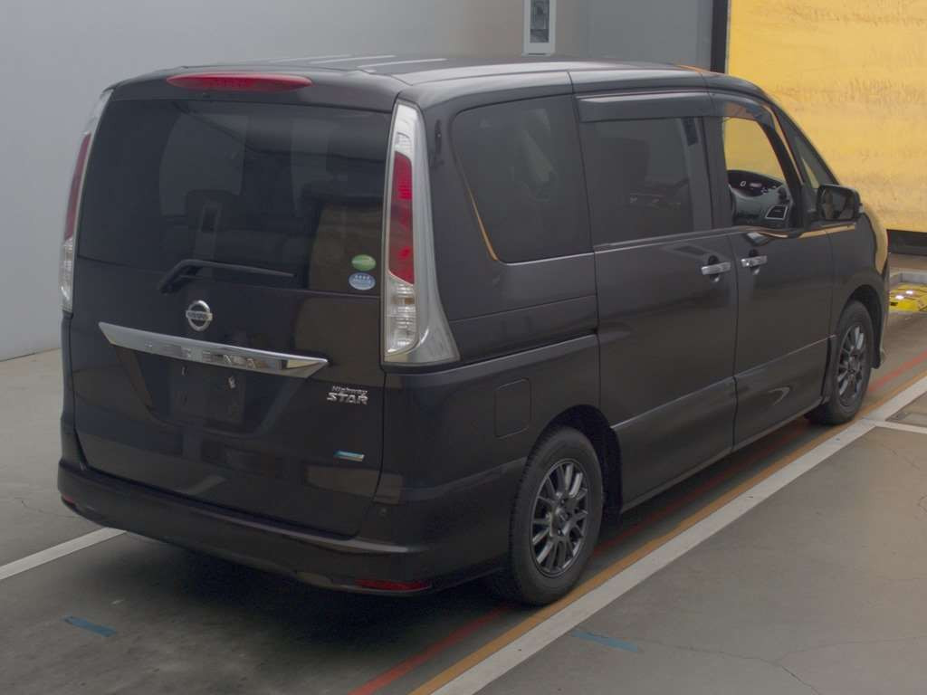 2012 Nissan Serena FC26[1]