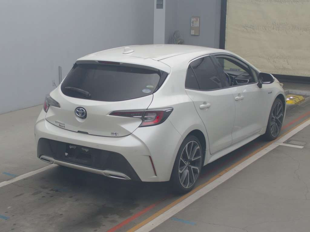 2019 Toyota Corolla Sports ZWE211H[1]