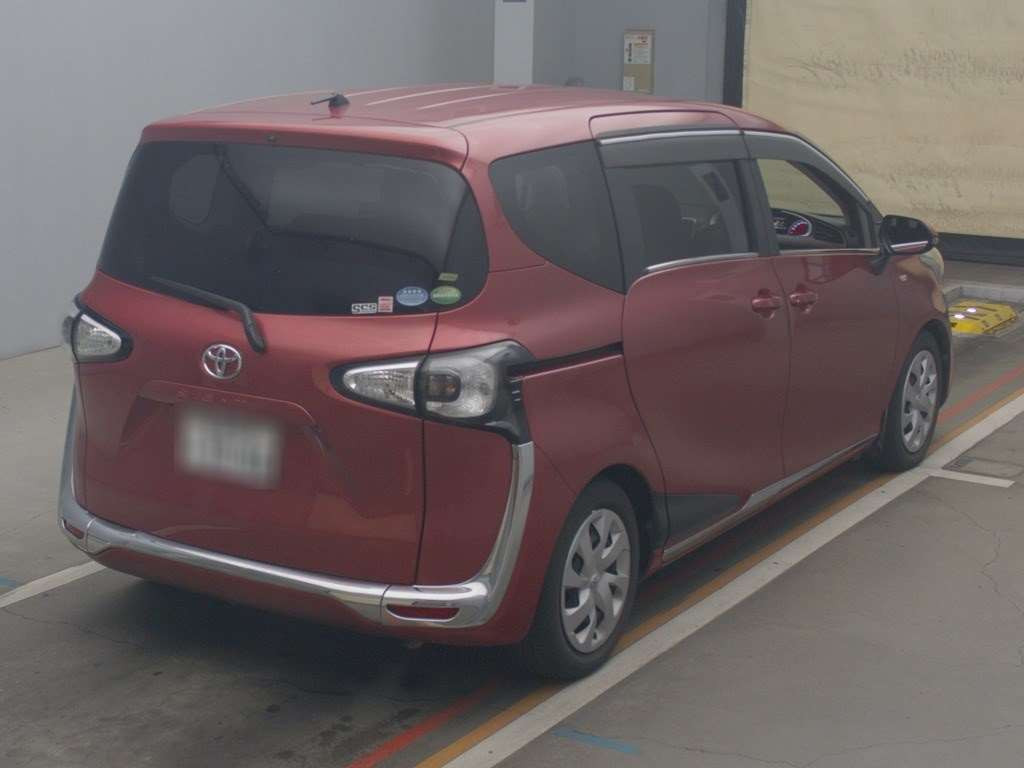 2016 Toyota Sienta NSP170G[1]