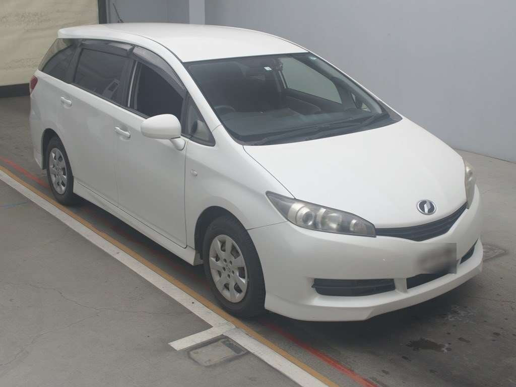 2012 Toyota Wish ZGE20G[2]