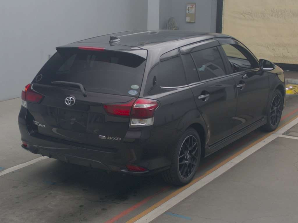 2015 Toyota Corolla Fielder NRE161G[1]