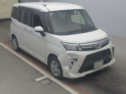 2021 Toyota Roomy