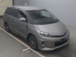 2014 Toyota Estima