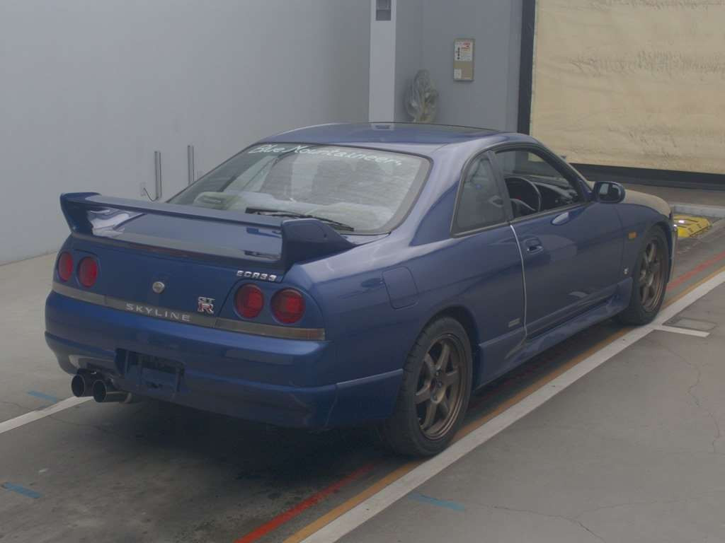 1996 Nissan Skyline ECR33[1]