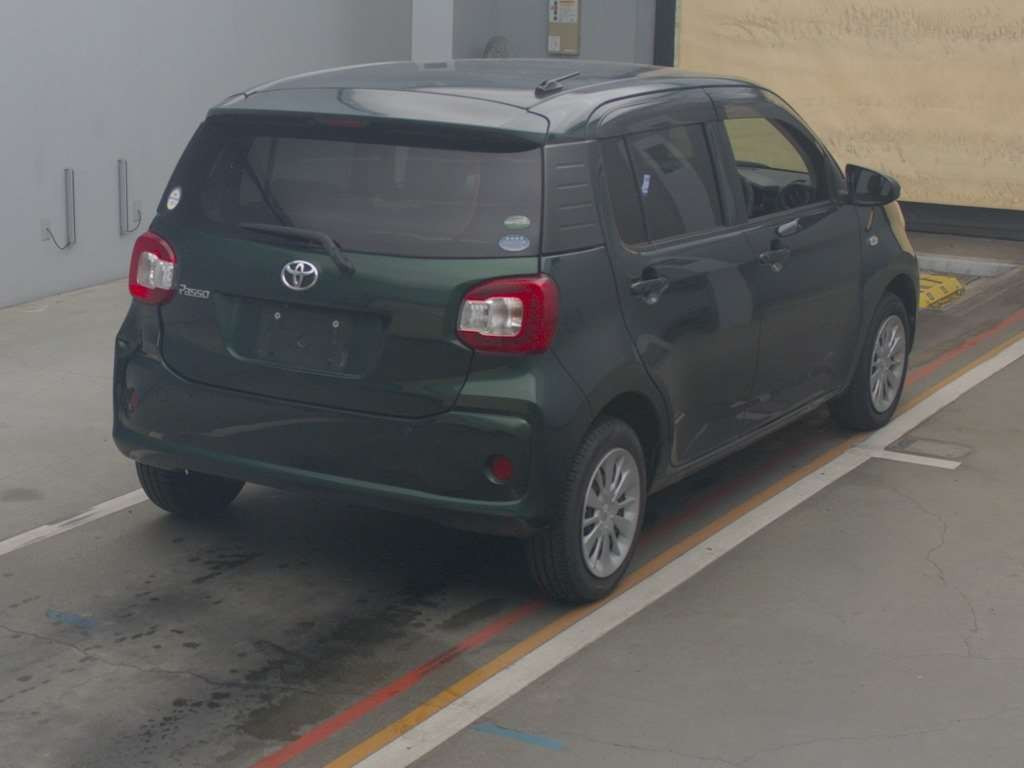 2016 Toyota Passo M700A[1]