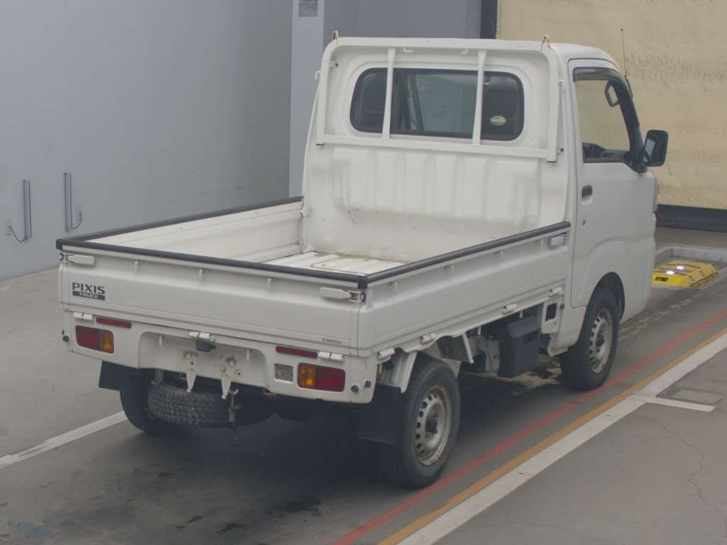 2015 Toyota Pixis Truck S510U[1]