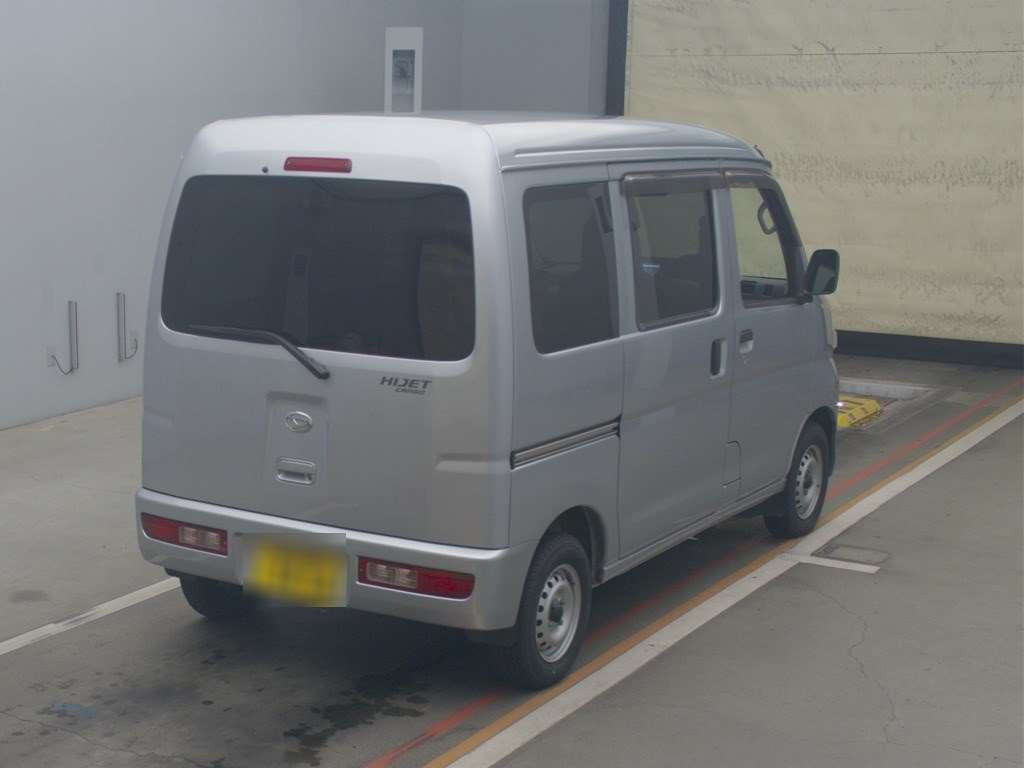 2017 Daihatsu Hijet Cargo S321V[1]