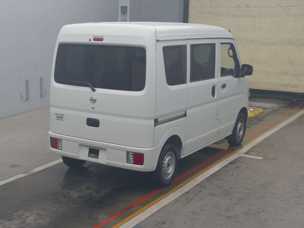 2023 Nissan NV100 Clipper DR17V[1]