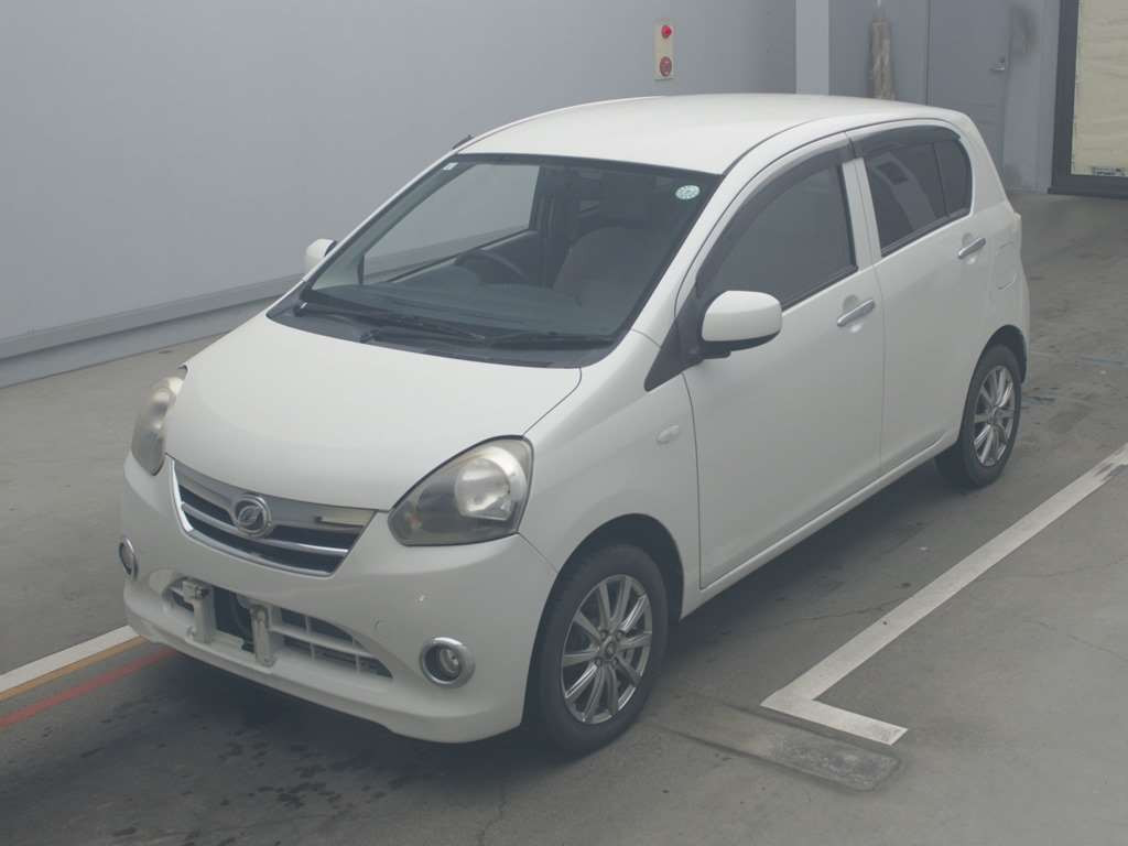 2012 Daihatsu Mira es LA300S[0]