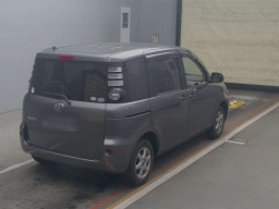 2010 Toyota Sienta