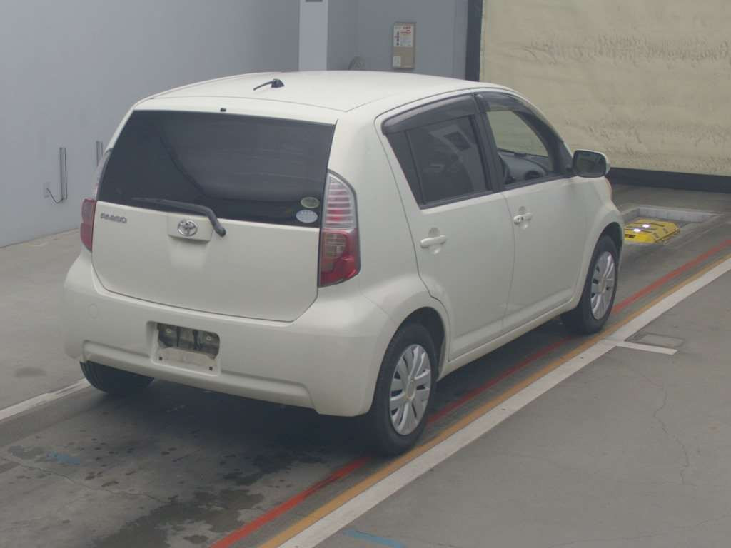 2008 Toyota Passo QNC10[1]