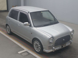 2000 Daihatsu Miragino