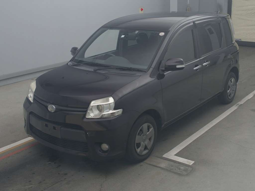 2012 Toyota Sienta NCP81G[0]