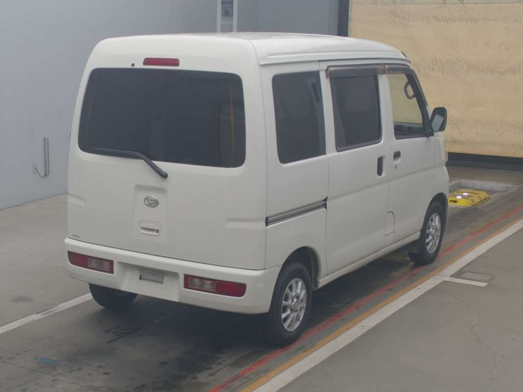 2017 Daihatsu Hijet Cargo S331V[1]