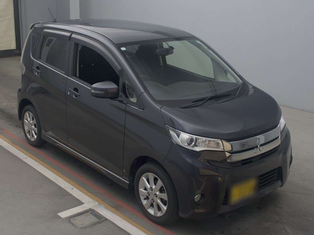 2013 Mitsubishi ek Custom B11W[2]