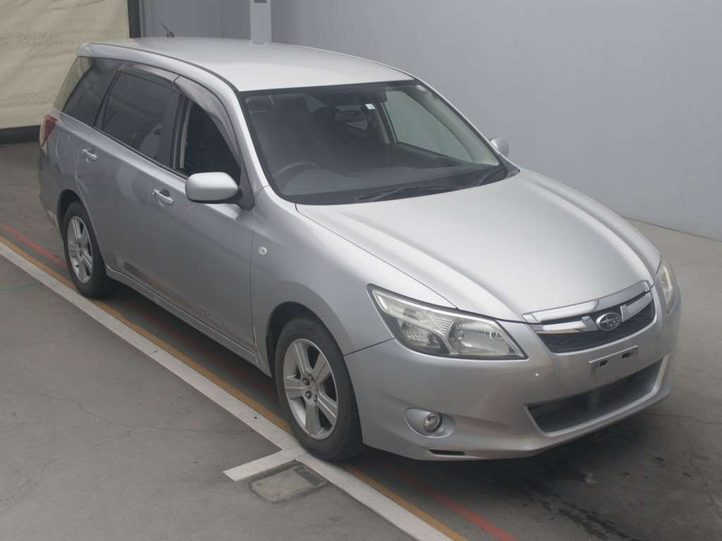 2012 Subaru Exiga YA5[2]