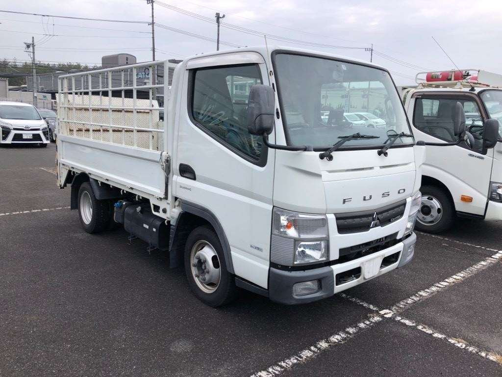 2014 Mitsubishi Fuso Canter FBA00[2]