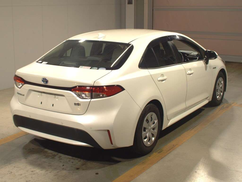 2019 Toyota Corolla Sedan ZWE211[1]