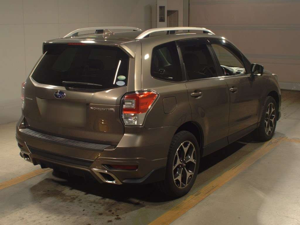 2016 Subaru Forester SJ5[1]