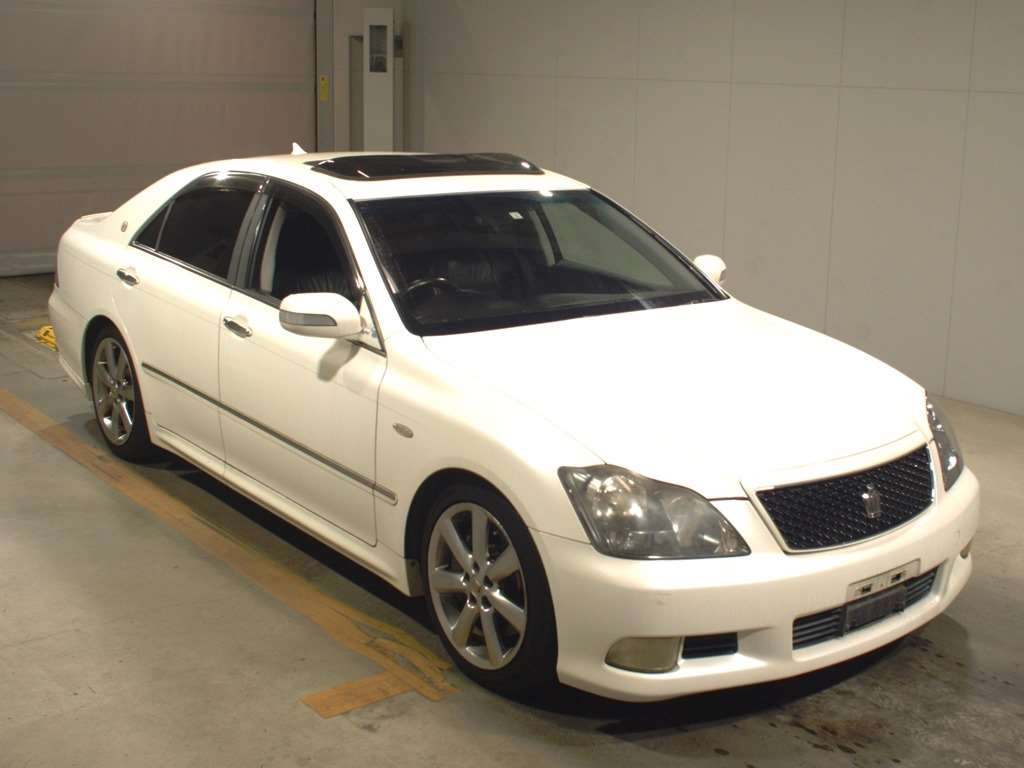 2007 Toyota Crown GRS184[2]