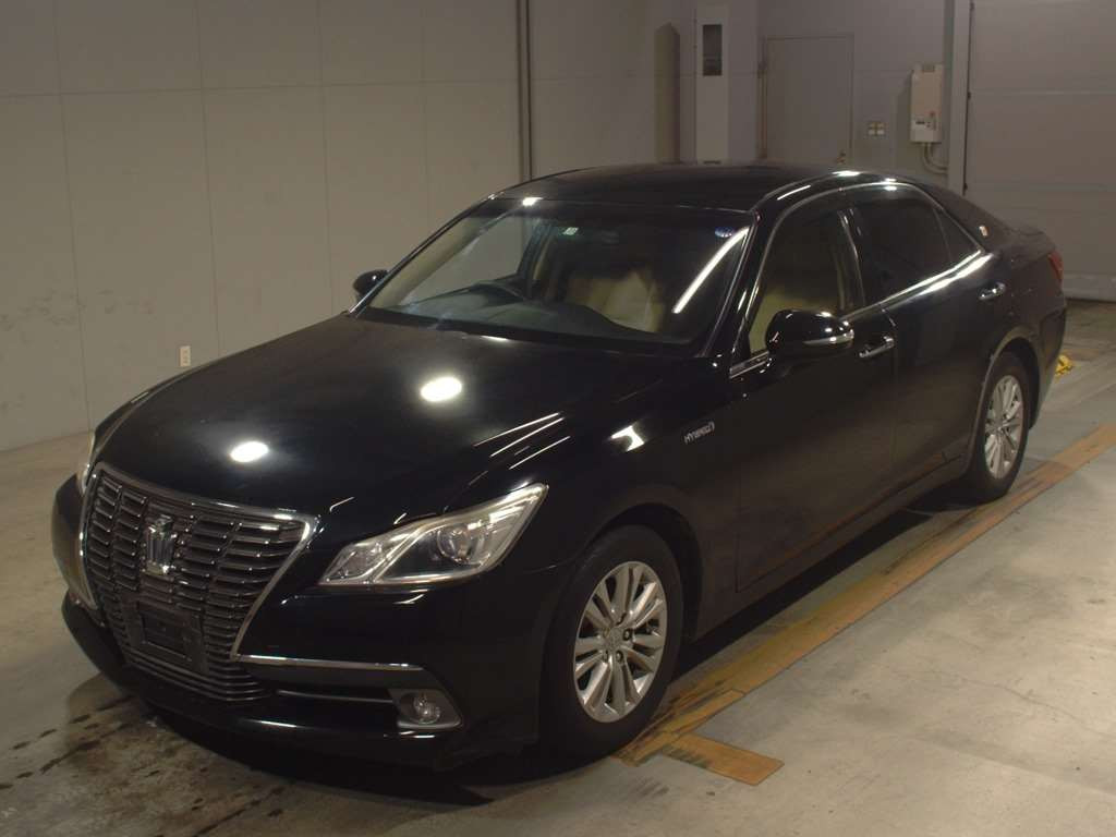 2013 Toyota Crown Hybrid AWS210[0]