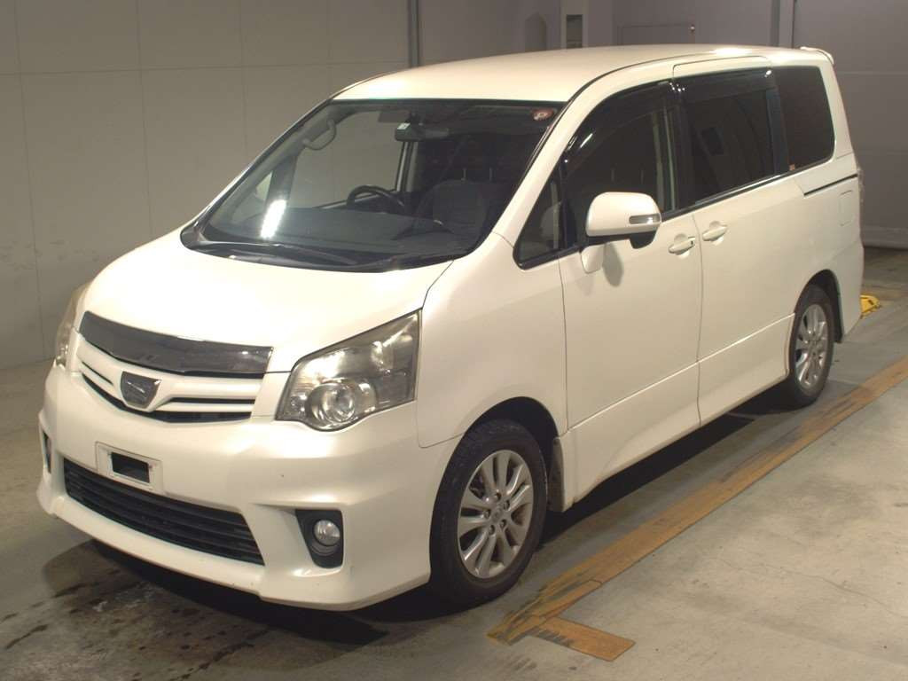 2012 Toyota Noah ZRR70W[0]