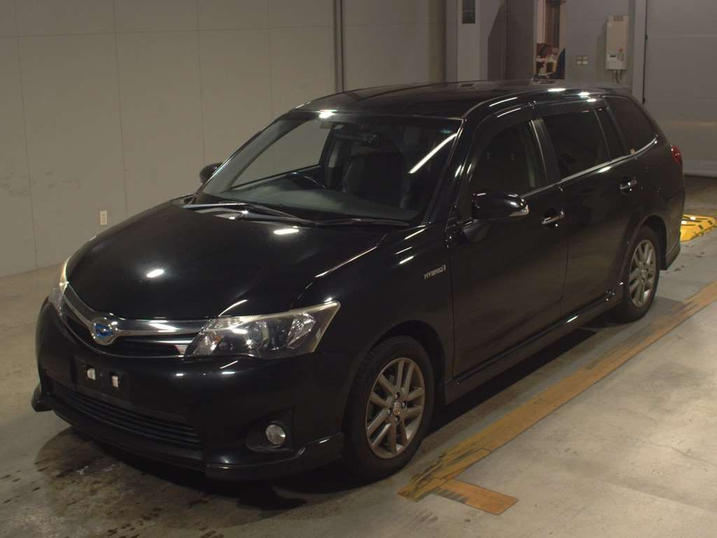 2014 Toyota Corolla Fielder NKE165G[0]