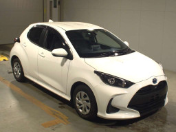 2021 Toyota YARIS