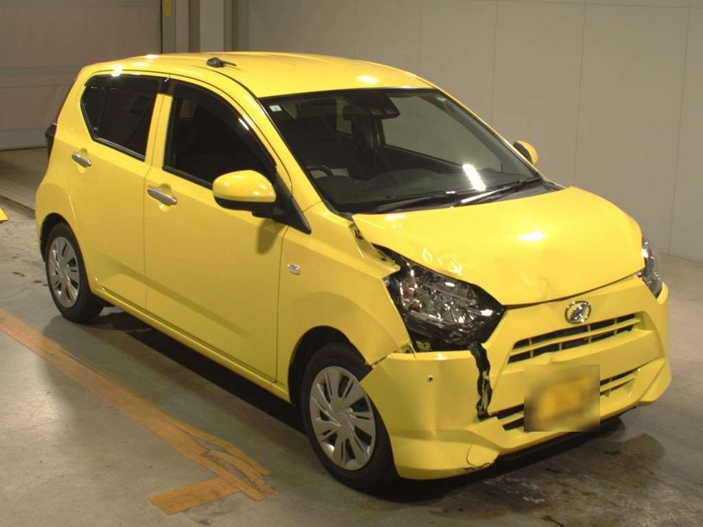 2021 Daihatsu Mira es LA350S[2]