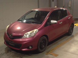 2011 Toyota Vitz