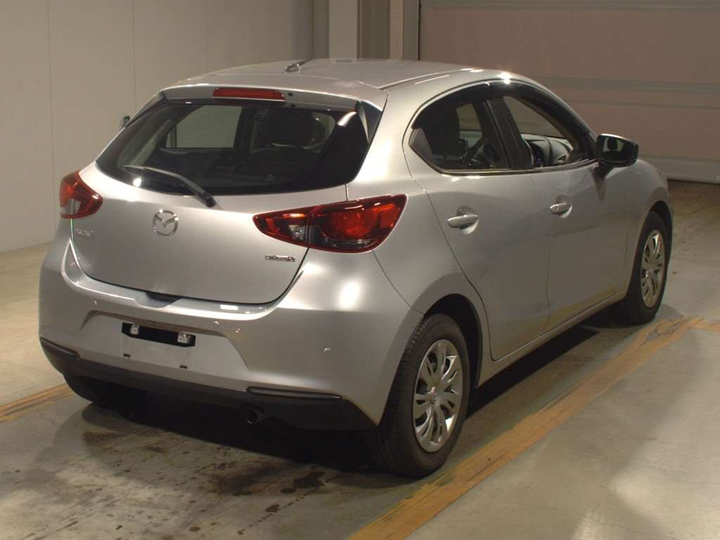 2022 Mazda Mazda2 DJLFS[1]