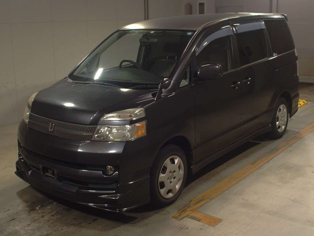 2005 Toyota Voxy AZR60G[0]