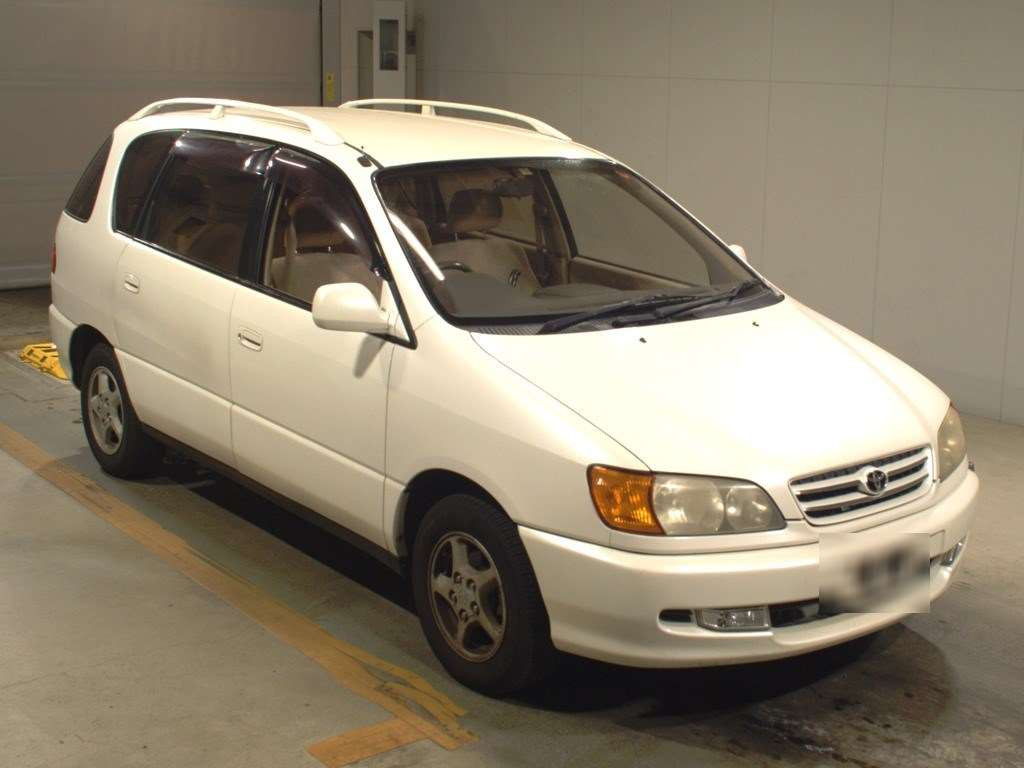 2001 Toyota Ipsum SXM10G[2]