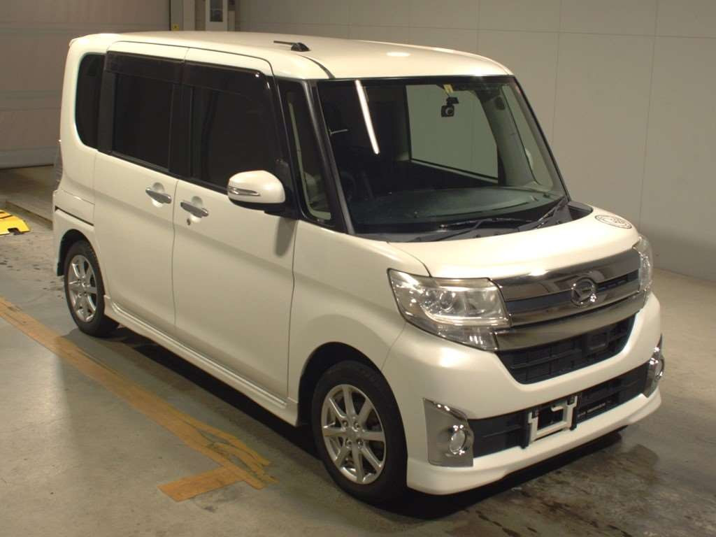 2014 Daihatsu Tanto Custom LA600S[2]