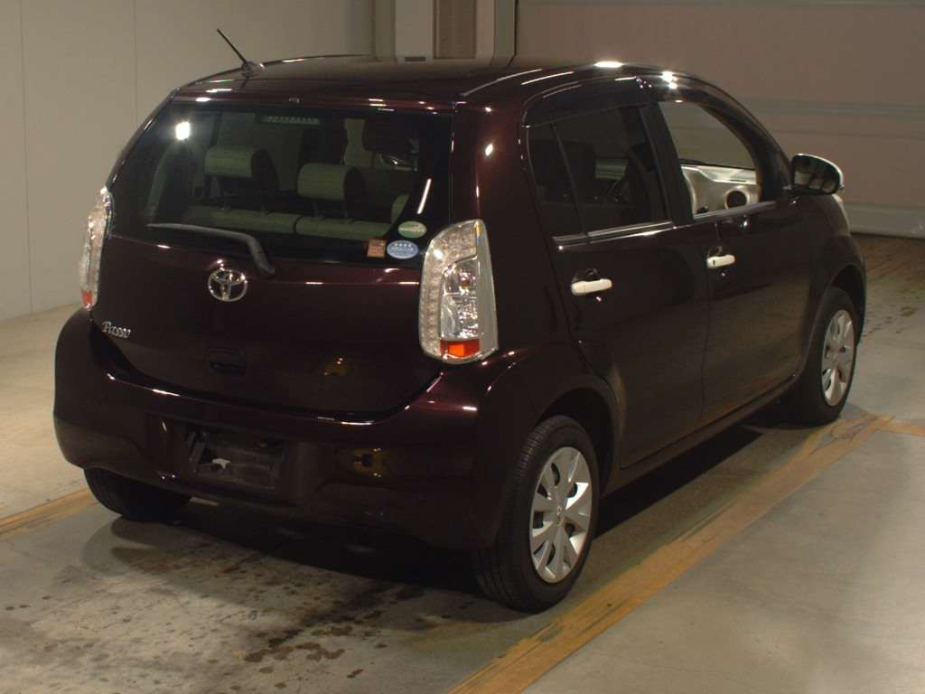 2015 Toyota Passo KGC30[1]