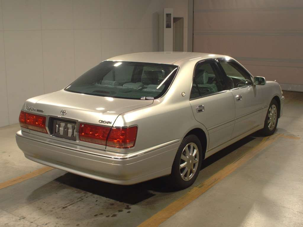 2003 Toyota Crown JKS175[1]