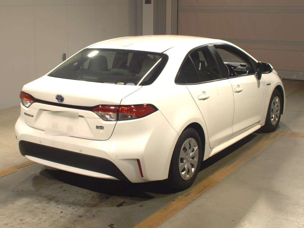 2019 Toyota Corolla Sedan ZWE211[1]