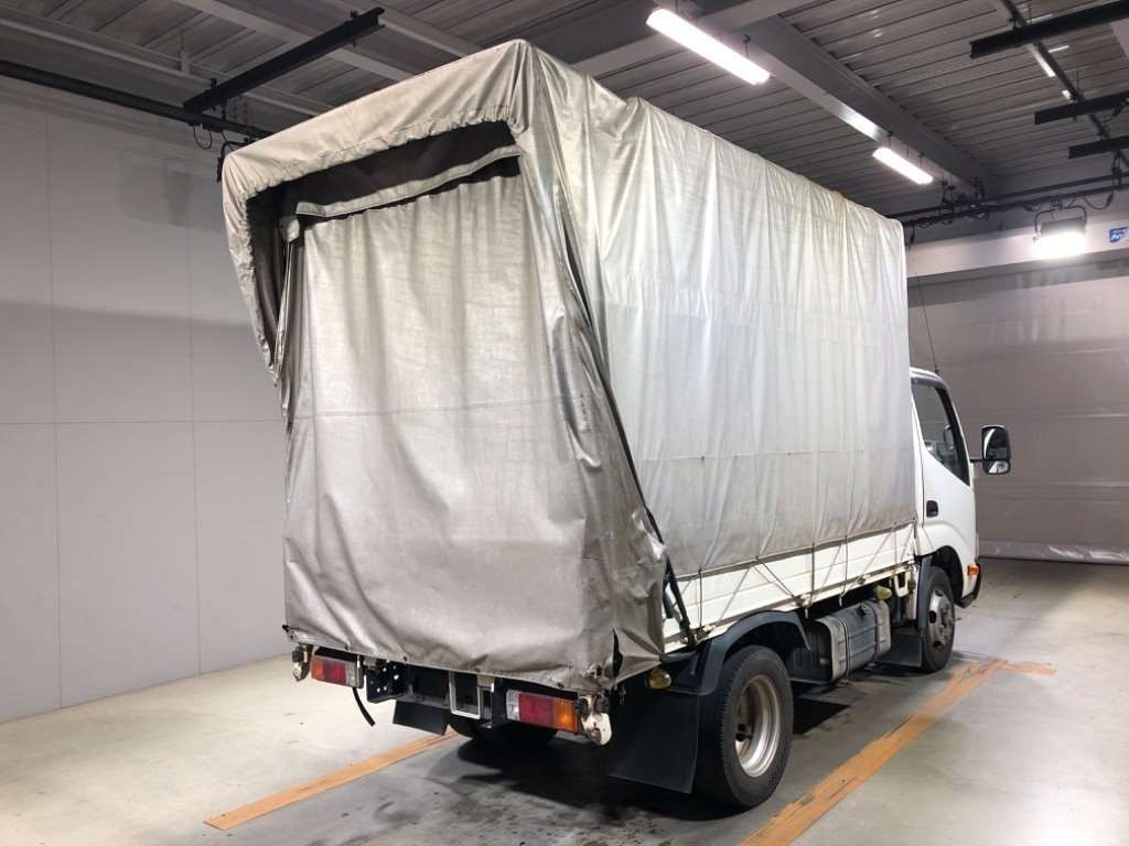 2017 Toyota Dyna Truck XZU605[1]