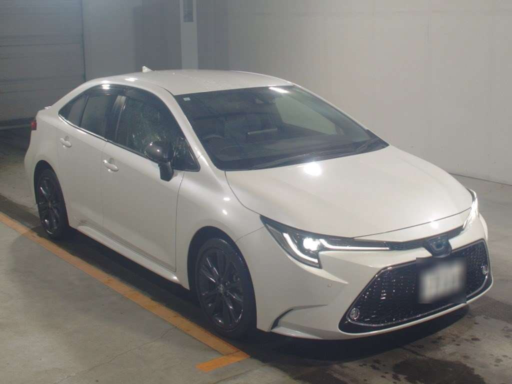 2021 Toyota Corolla Sedan ZWE211[2]